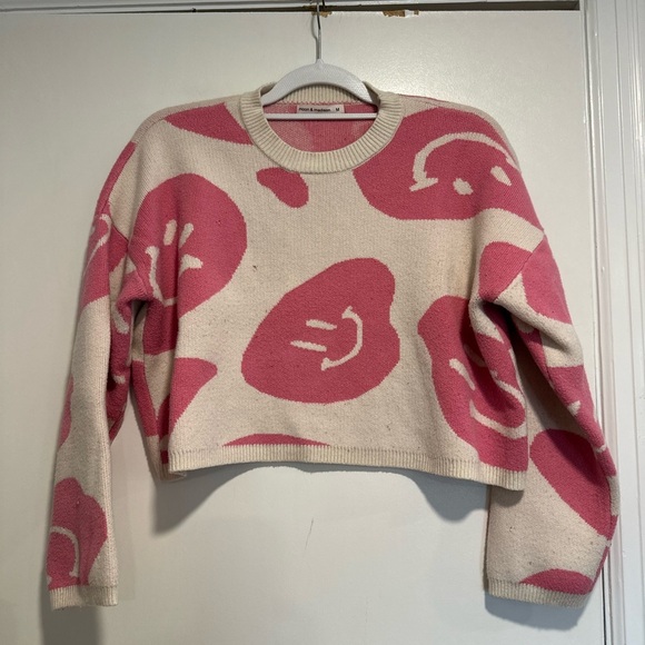 Moon & Madison Sz:M Cropped Pink Smiley Face Crew Neck Oversized Sweater. - Picture 1 of 13